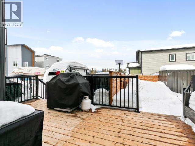 62 MASCOT STREET - 35