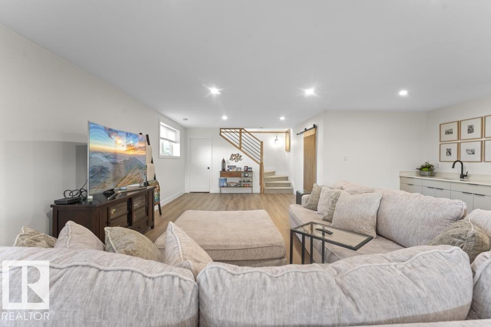 2503 Lockhart WY - 39