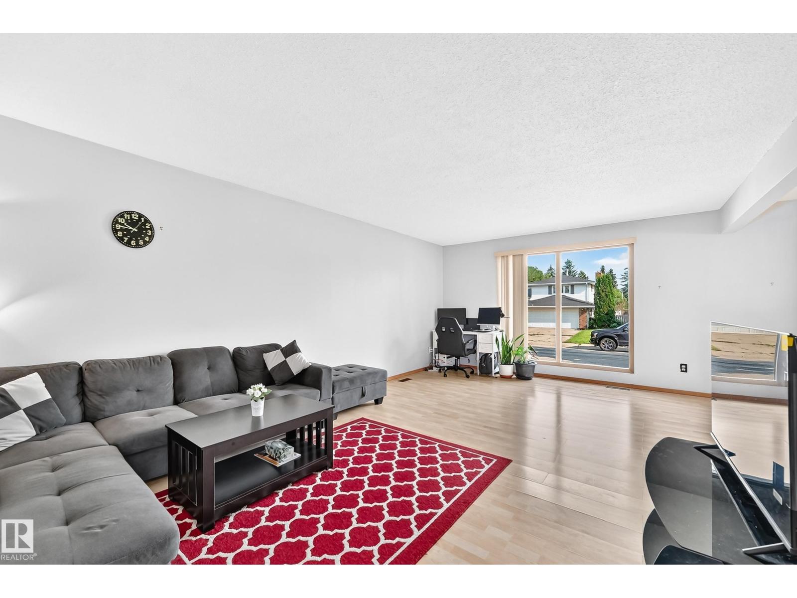 1928 68 ST NW - 17