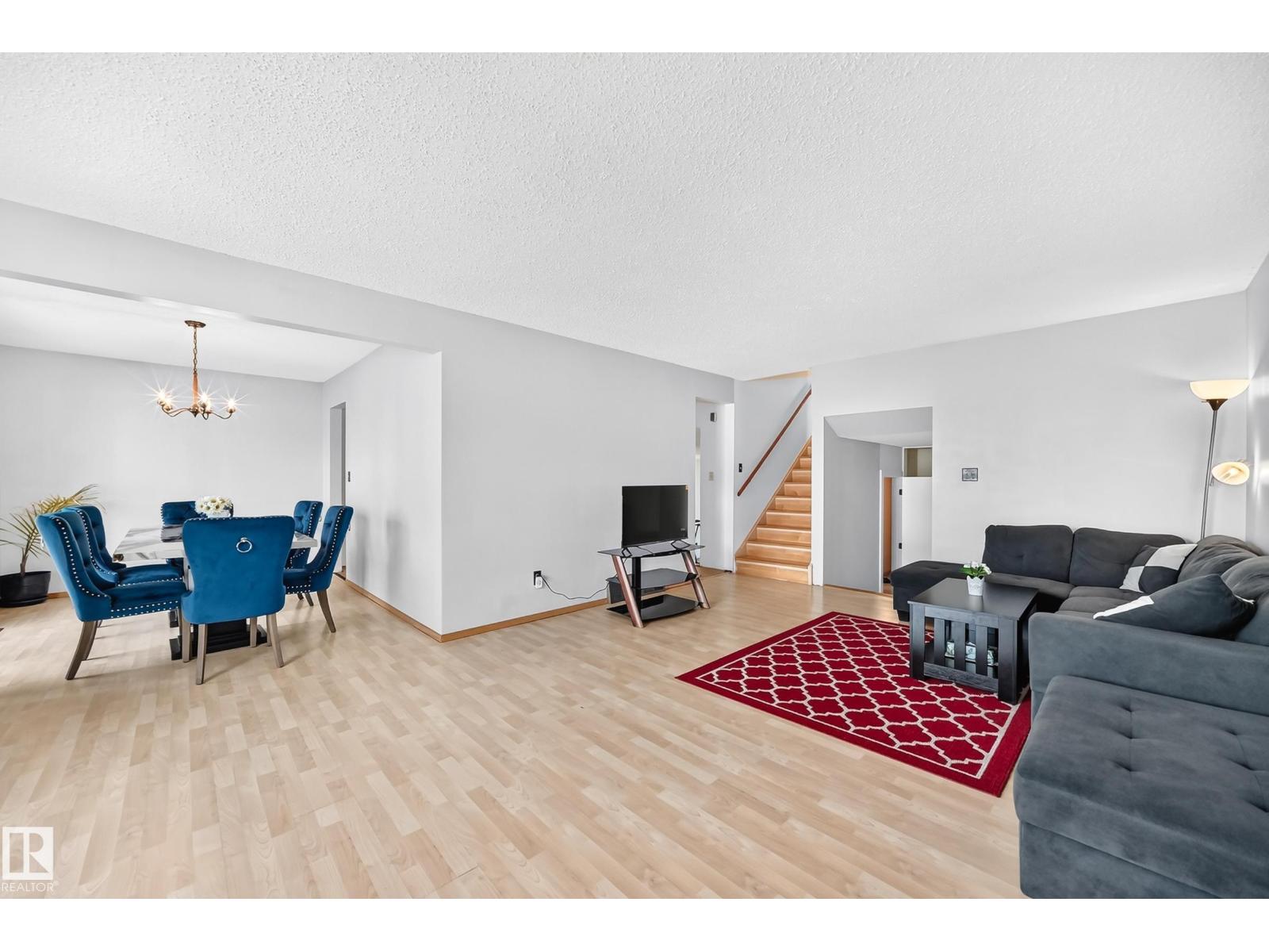 1928 68 ST NW - 18
