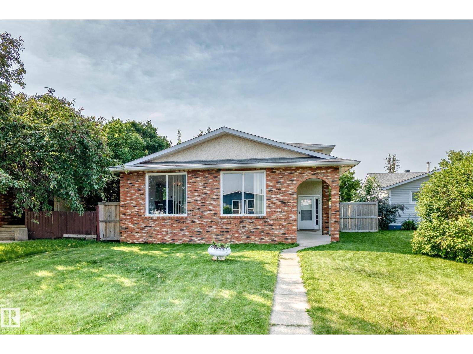 1928 68 ST NW - 4