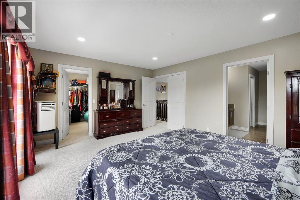 25 Redstone Path NE - 24