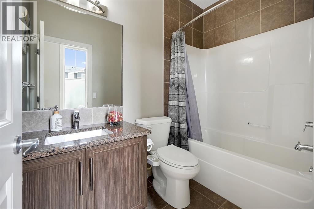 25 Redstone Path NE - 14