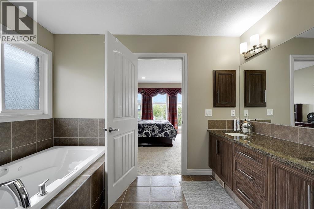 25 Redstone Path NE - 27