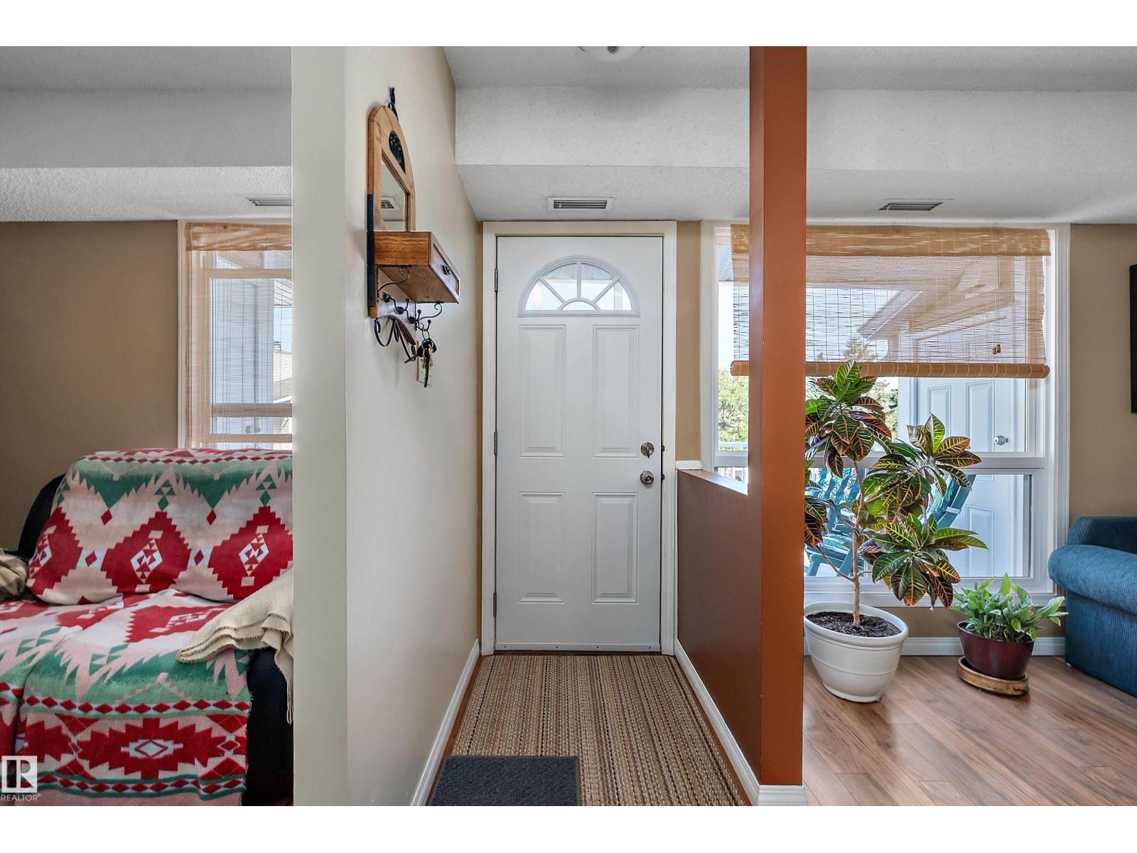 #64 2204 118 ST NW - 7