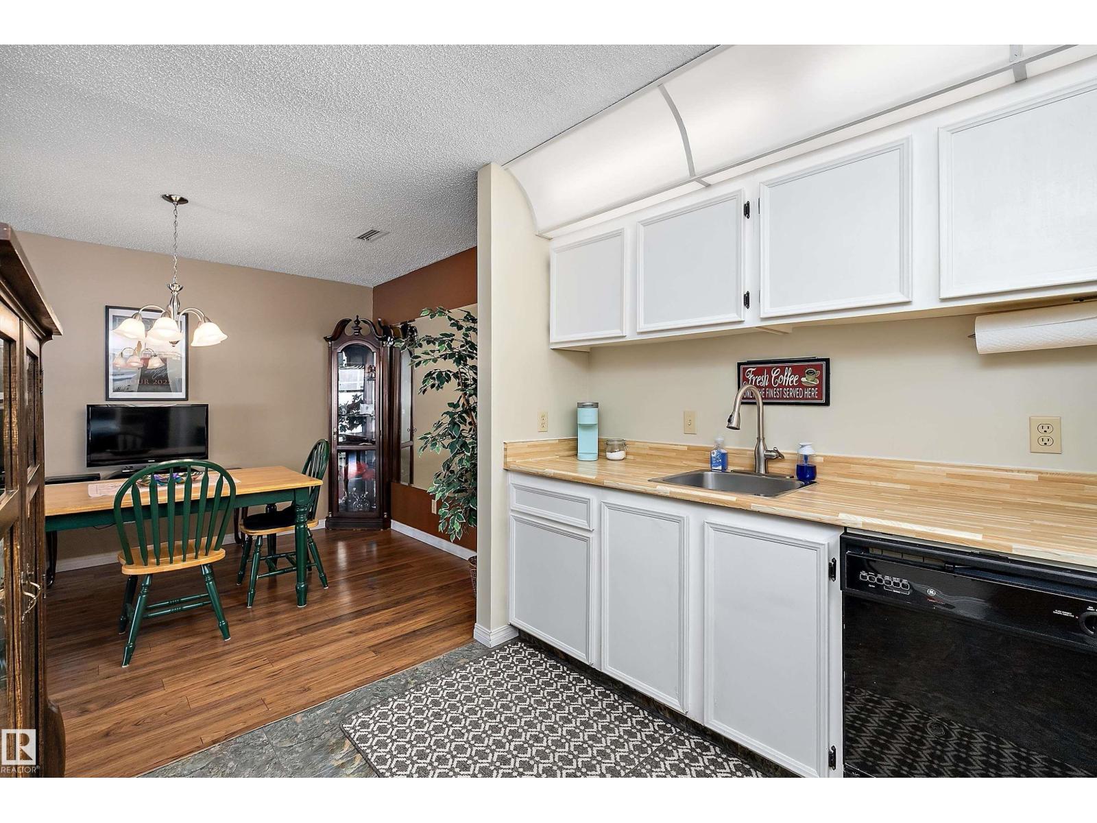#64 2204 118 ST NW - 15