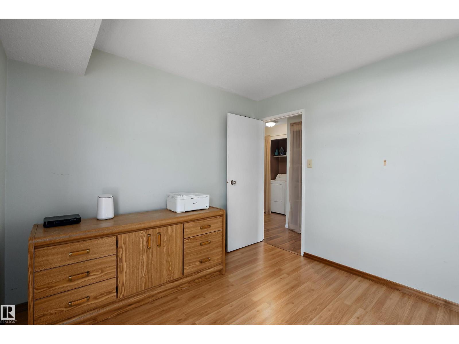 #64 2204 118 ST NW - 25