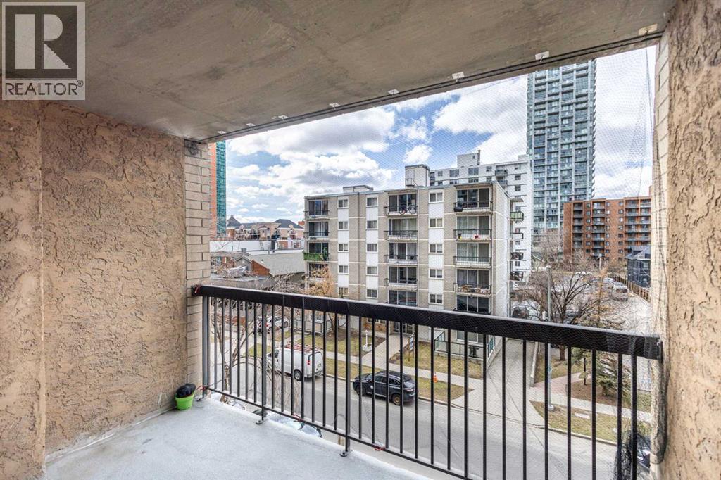 #408 924 14 Avenue SW - 23