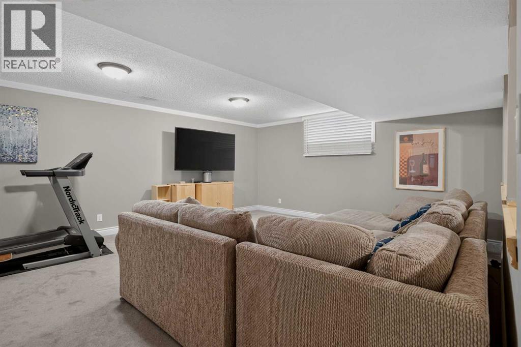13 Coventry Way NE - Image 33