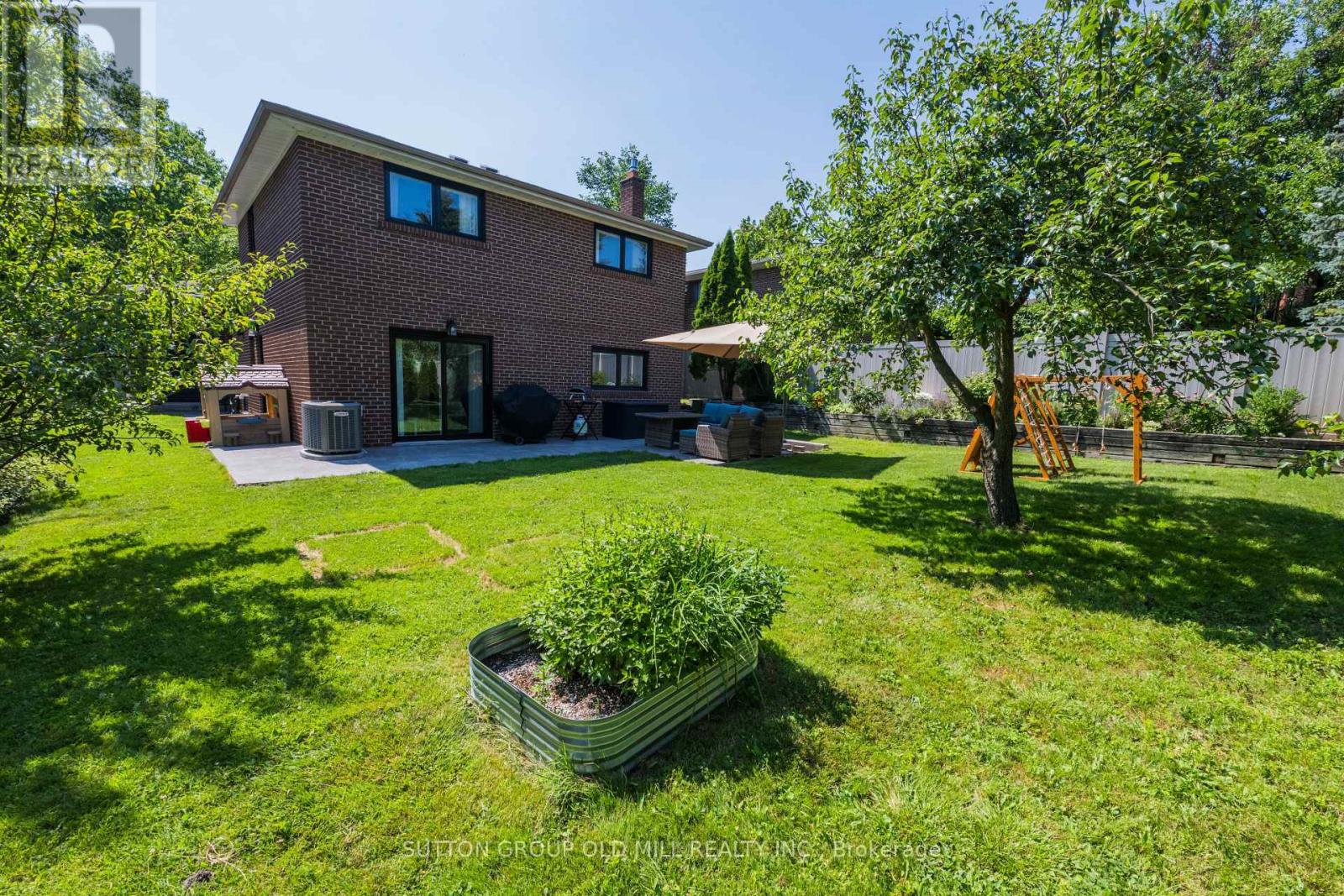 85 BONNYVIEW DRIVE - 1
