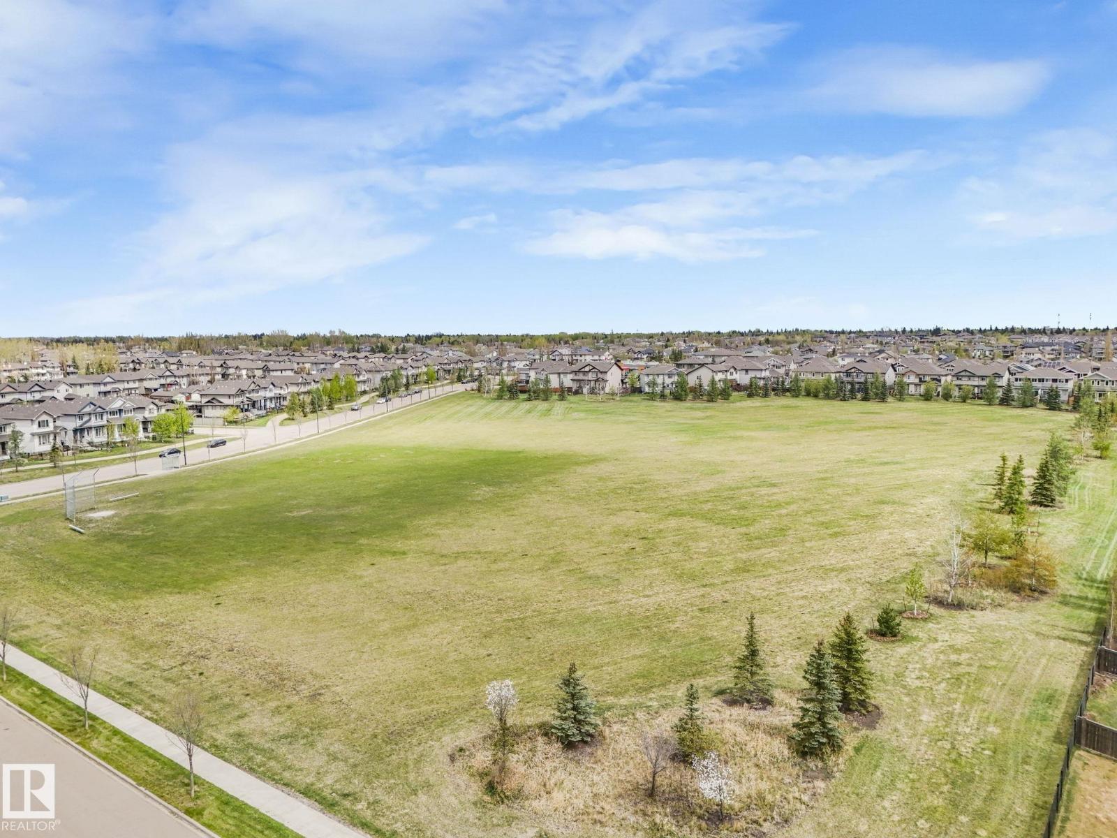 12 SANDALWOOD PL - 45