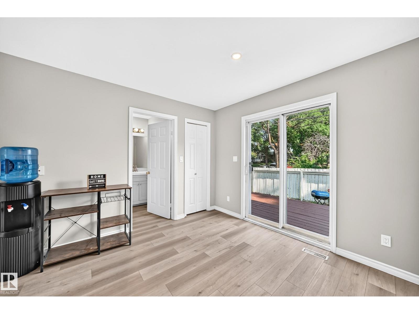 5234 118 AV NW - 16
