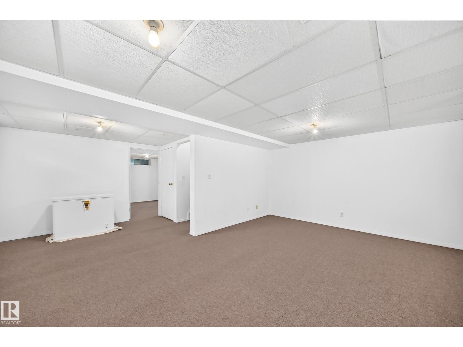 5234 118 AV NW - Image 38