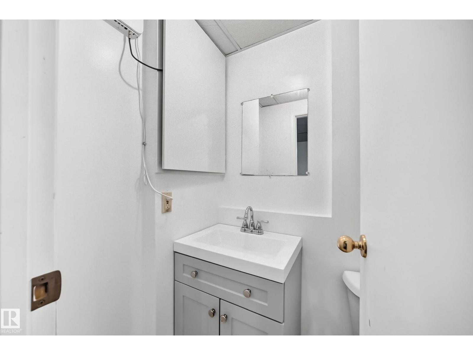 5234 118 AV NW - 41