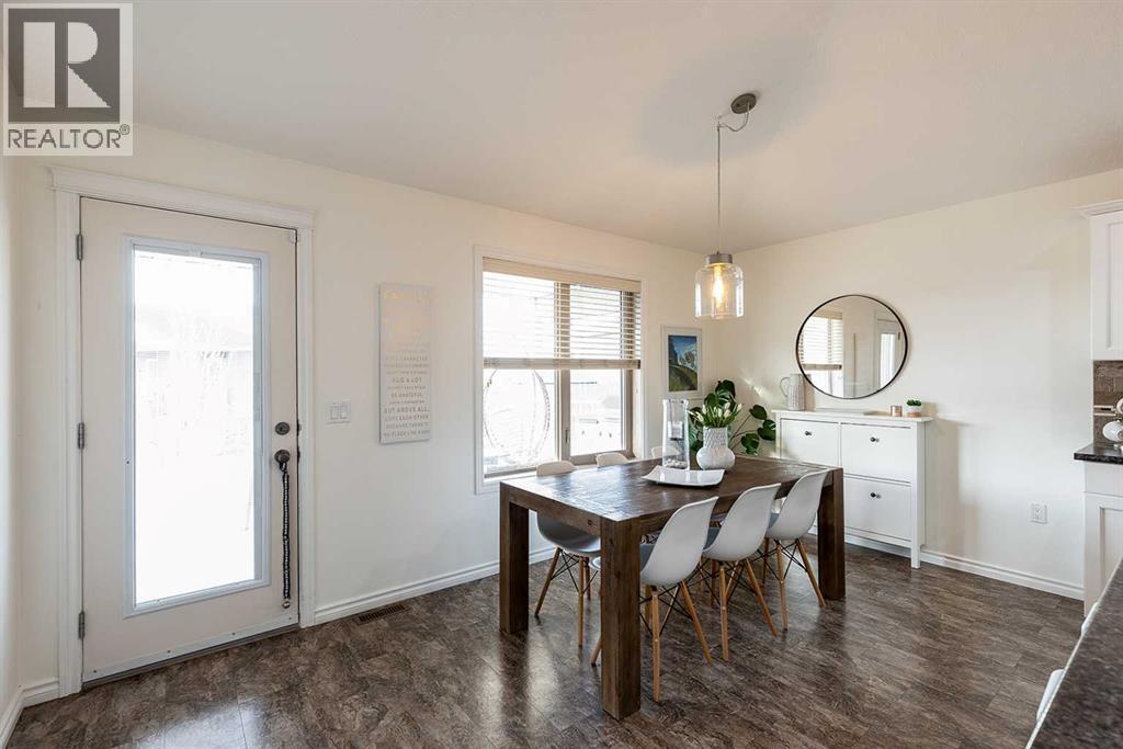 184 Hamptons Way SE - 12