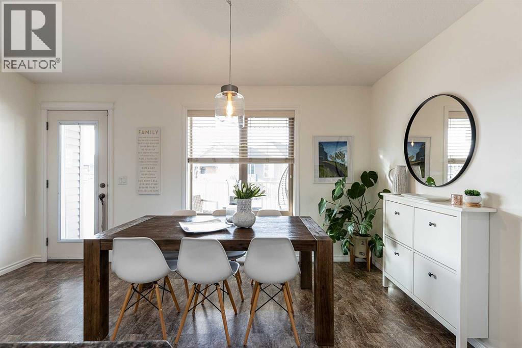 184 Hamptons Way SE - 13
