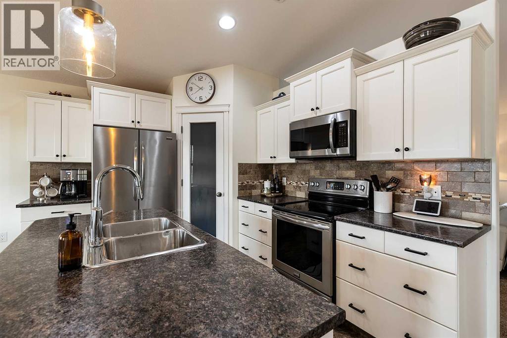 184 Hamptons Way SE - 15