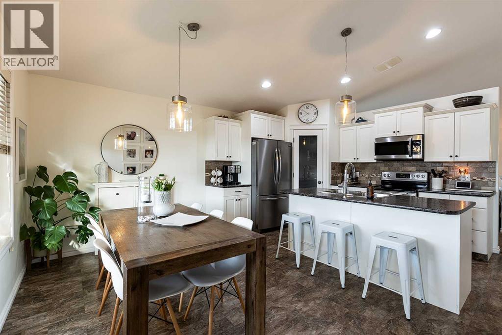 184 Hamptons Way SE - 16