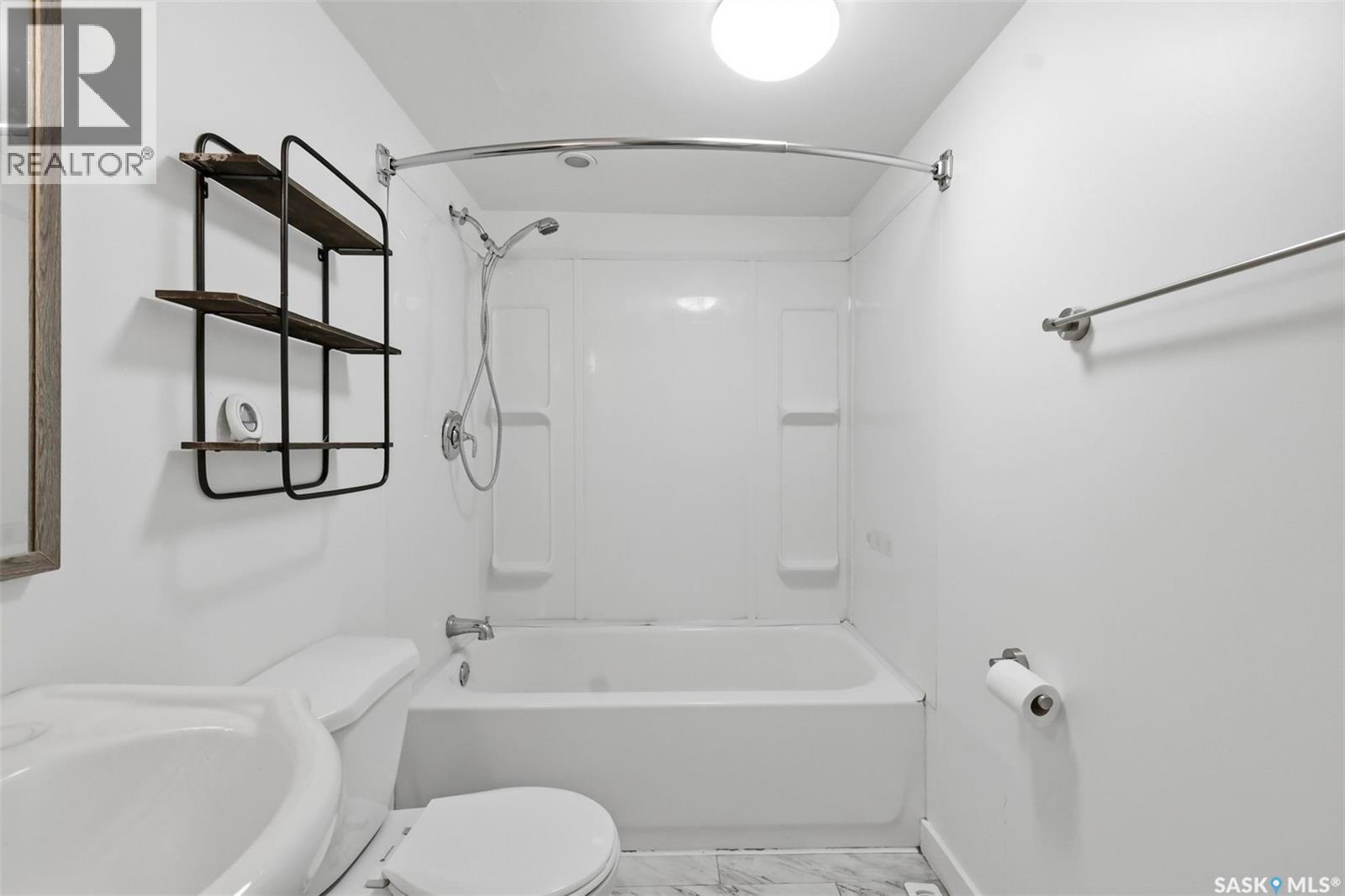 65 Rennie PLACE - Image 10