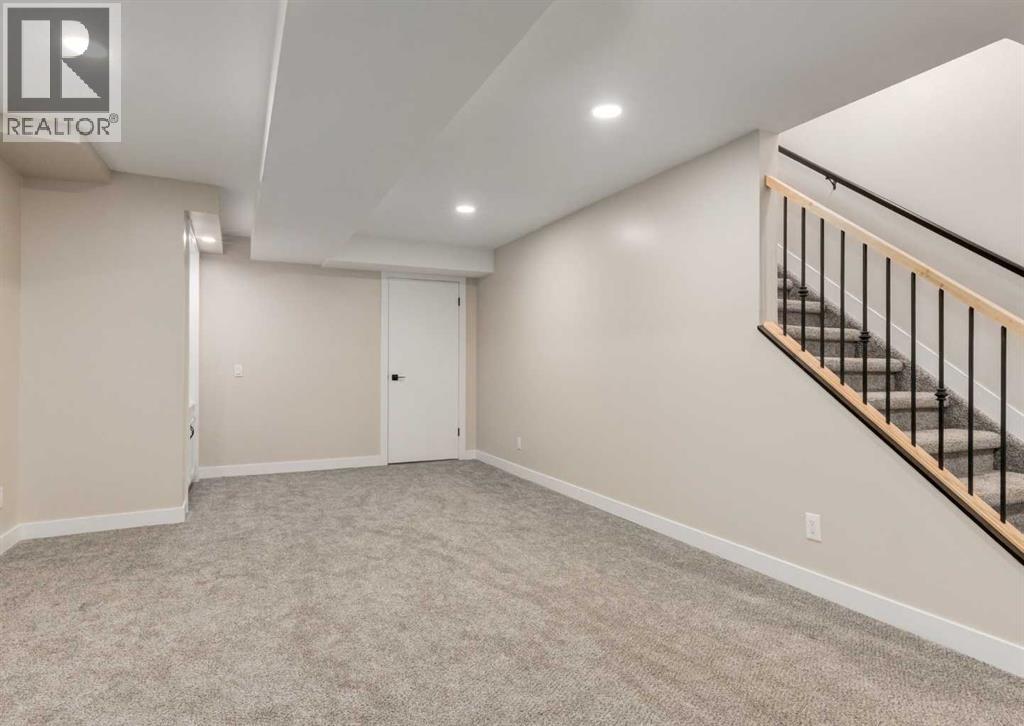 7956 71 Avenue NW - 26