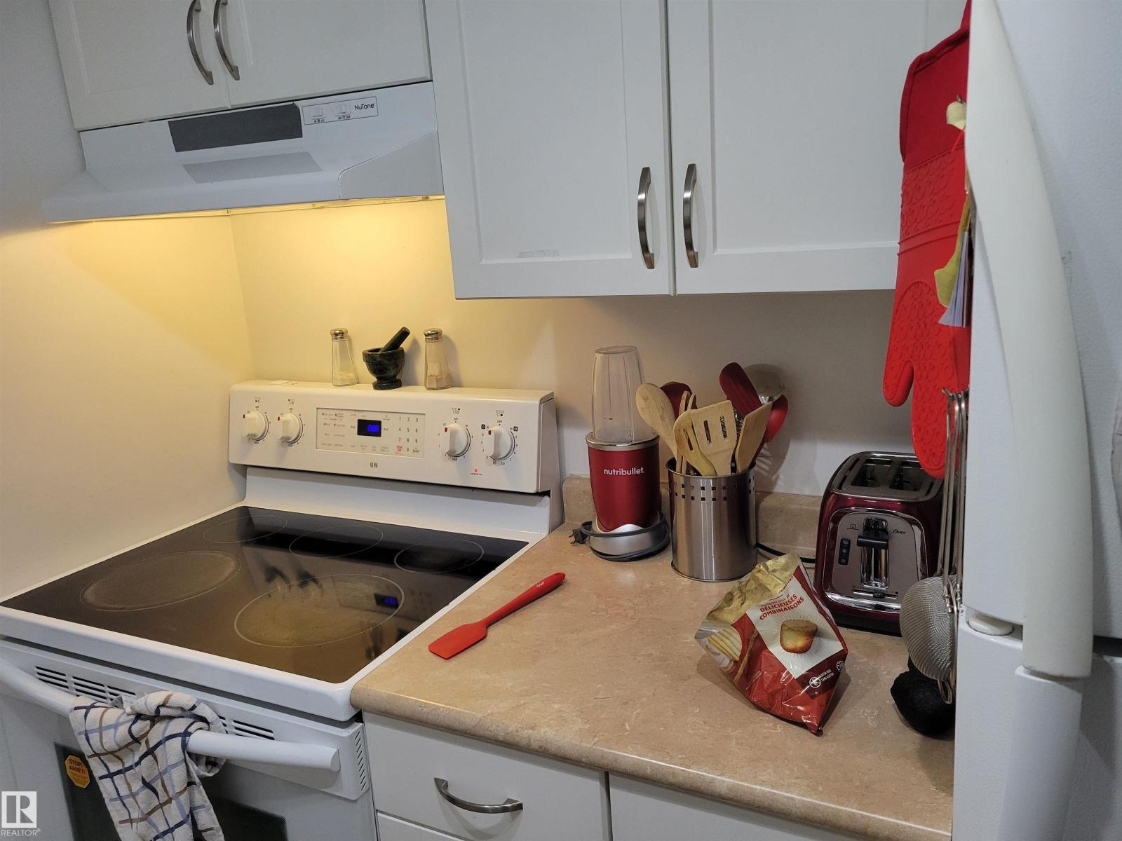 129 ABBOTTSFIELD RD NW - 6
