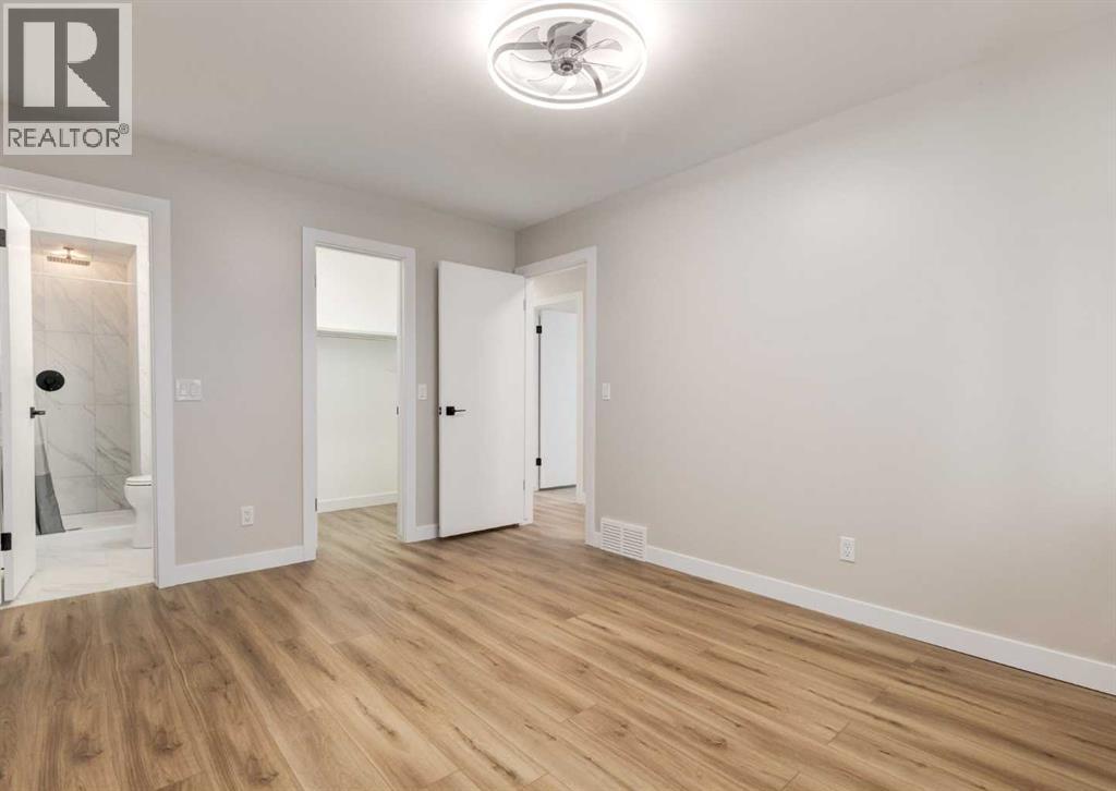 7956 71 Avenue NW - 15