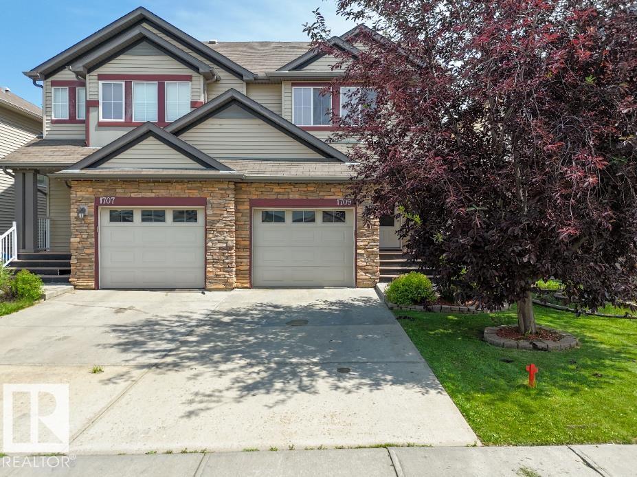 1709 64 ST SW - 1