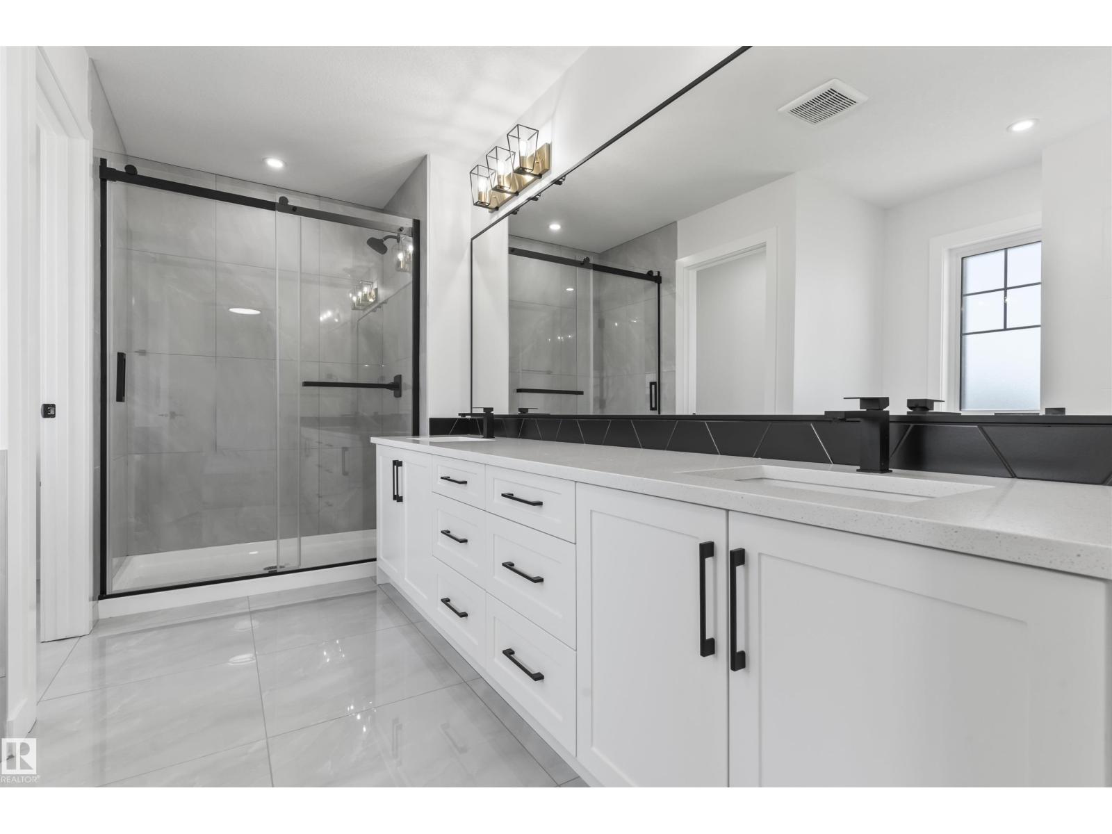 208 Falcon Crescent - 9
