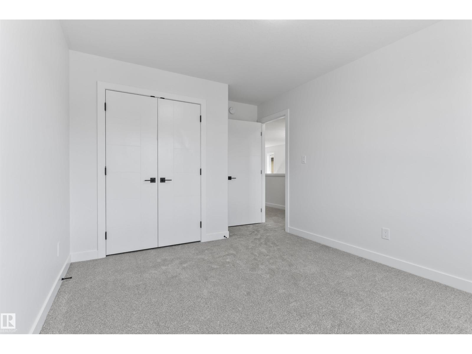208 Falcon Crescent - 16