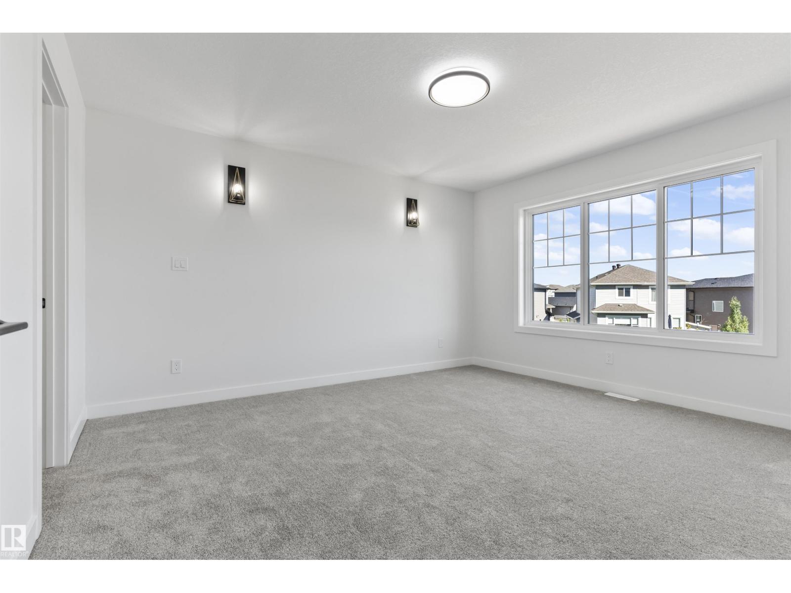 208 Falcon Crescent - 6