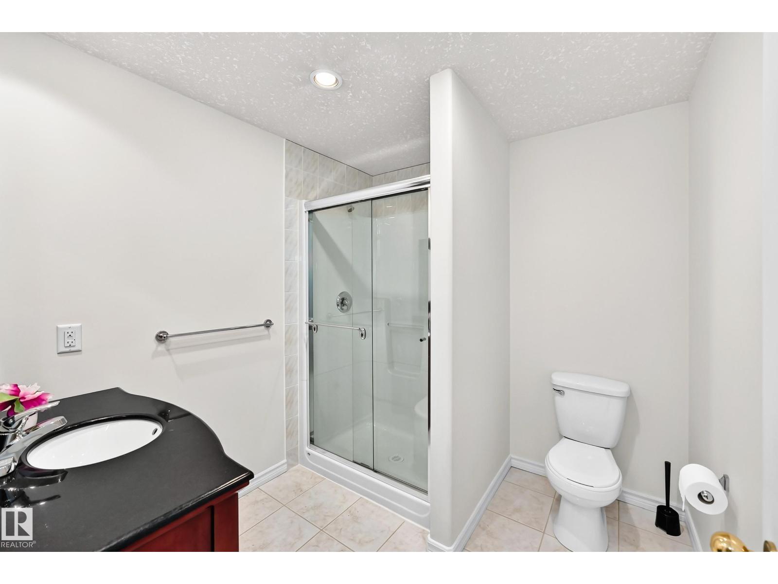 8820 158 AV NW - Image 58