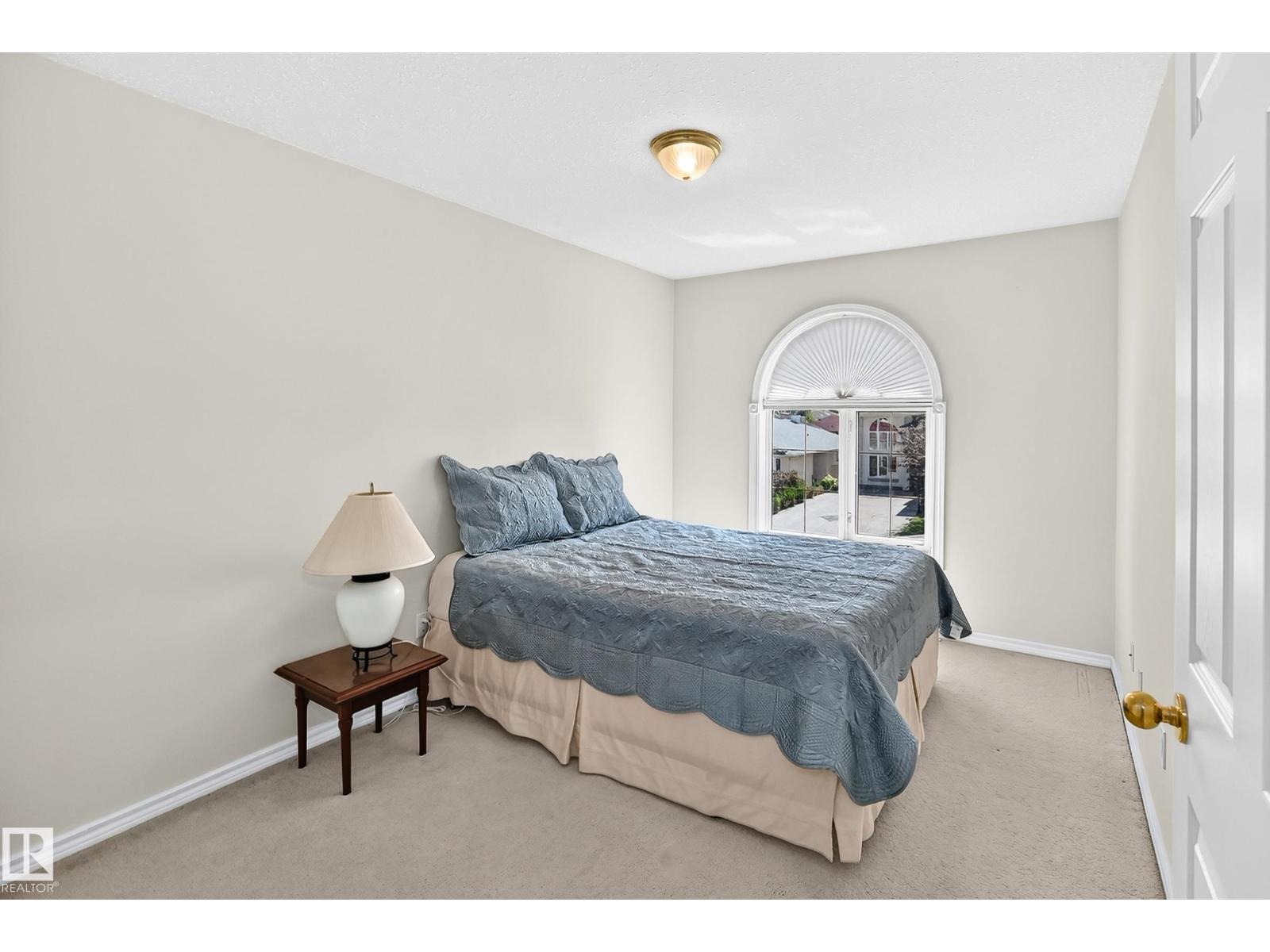 8820 158 AV NW - Image 46