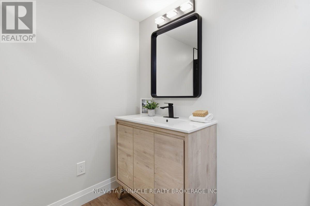59 KINNEAR CRESCENT - 37