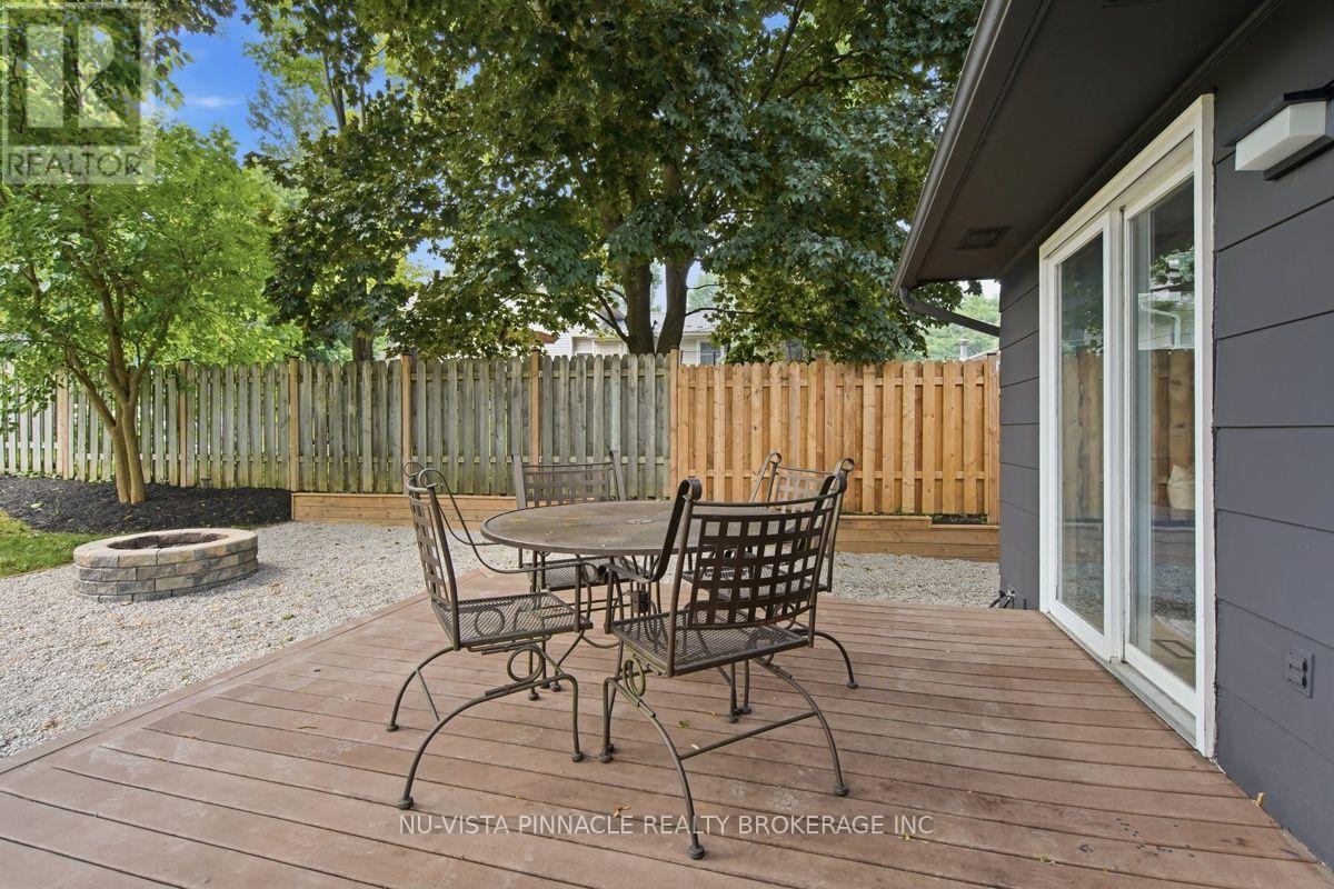 59 KINNEAR CRESCENT - 39