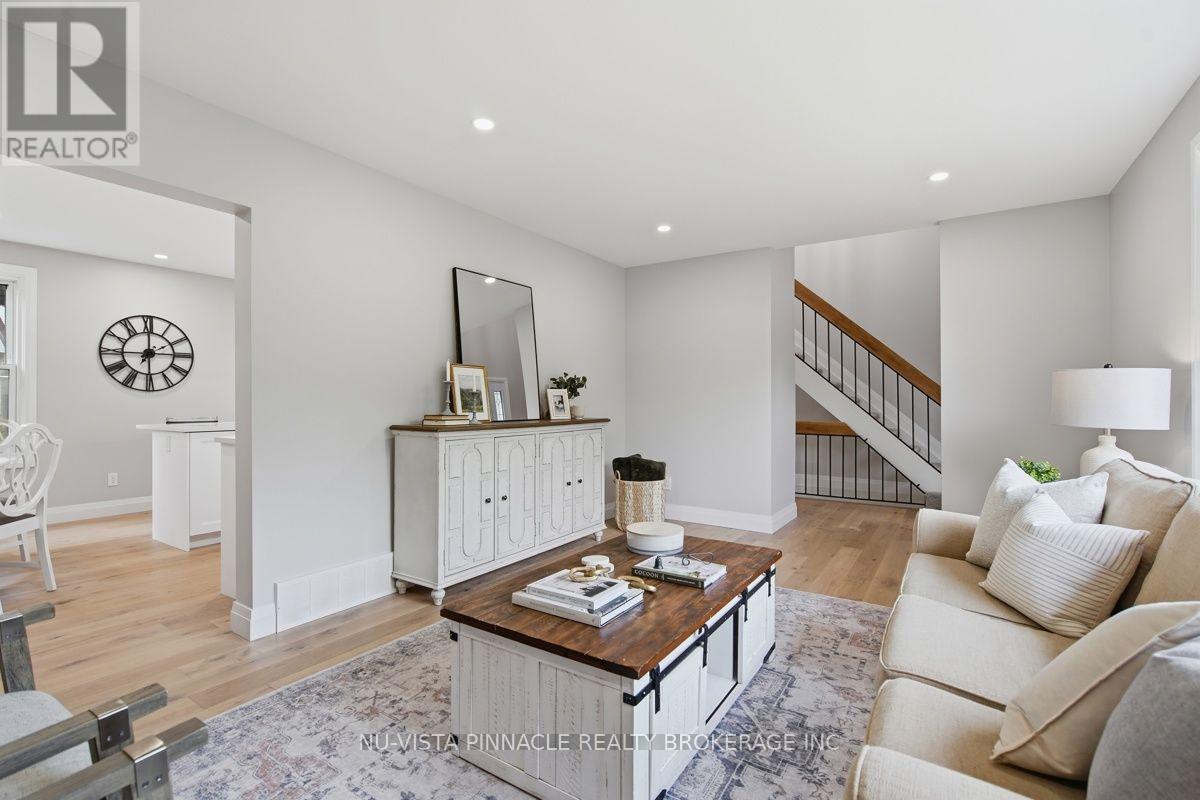 59 KINNEAR CRESCENT - 9