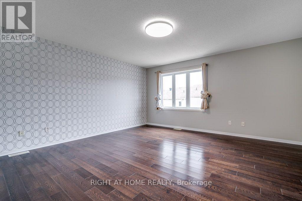 247 FELICIA CRESCENT - 14