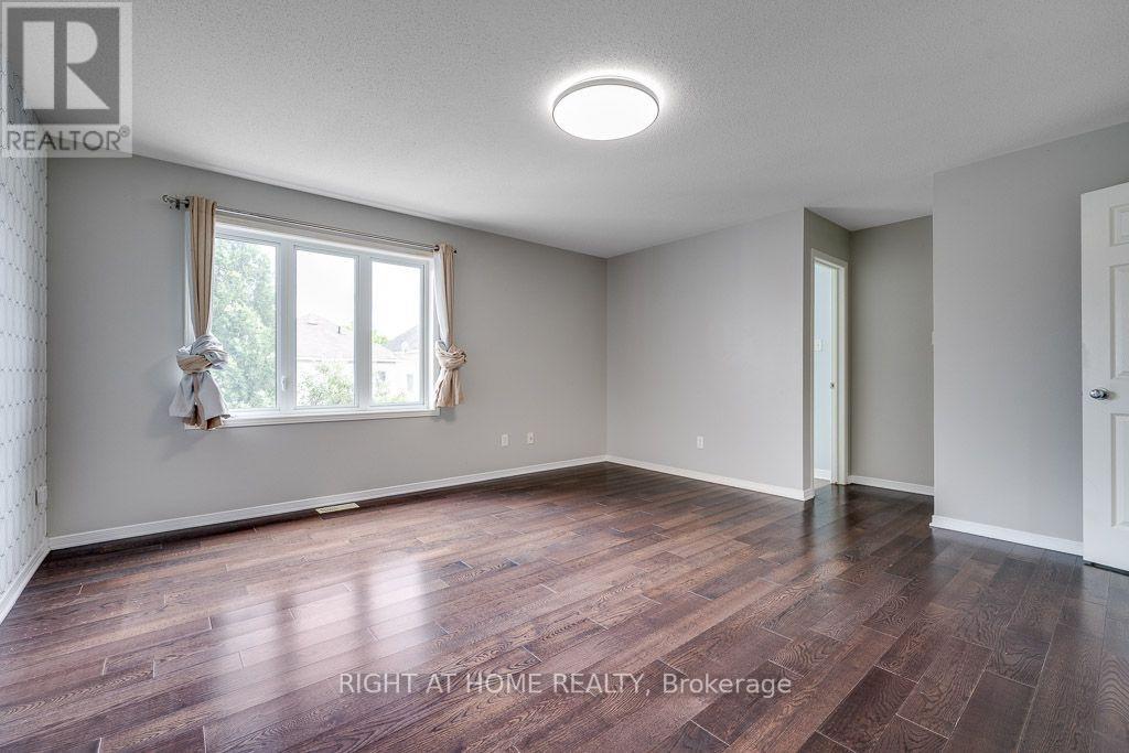 247 FELICIA CRESCENT - 15