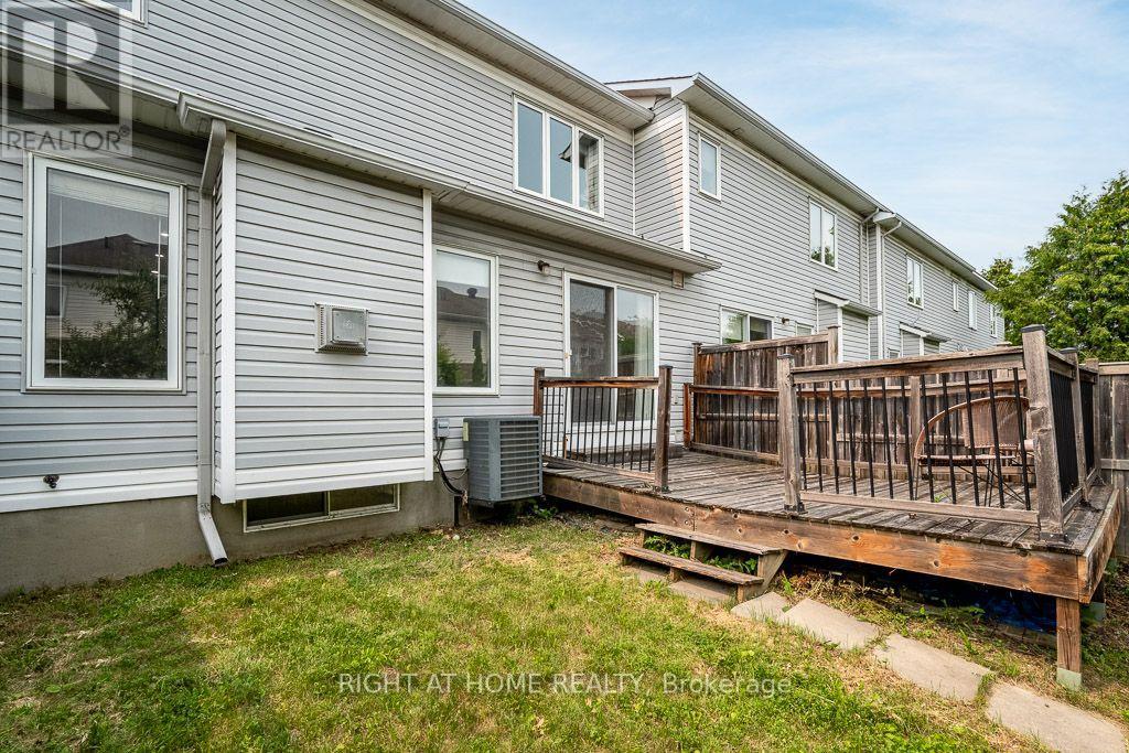 247 FELICIA CRESCENT - 27