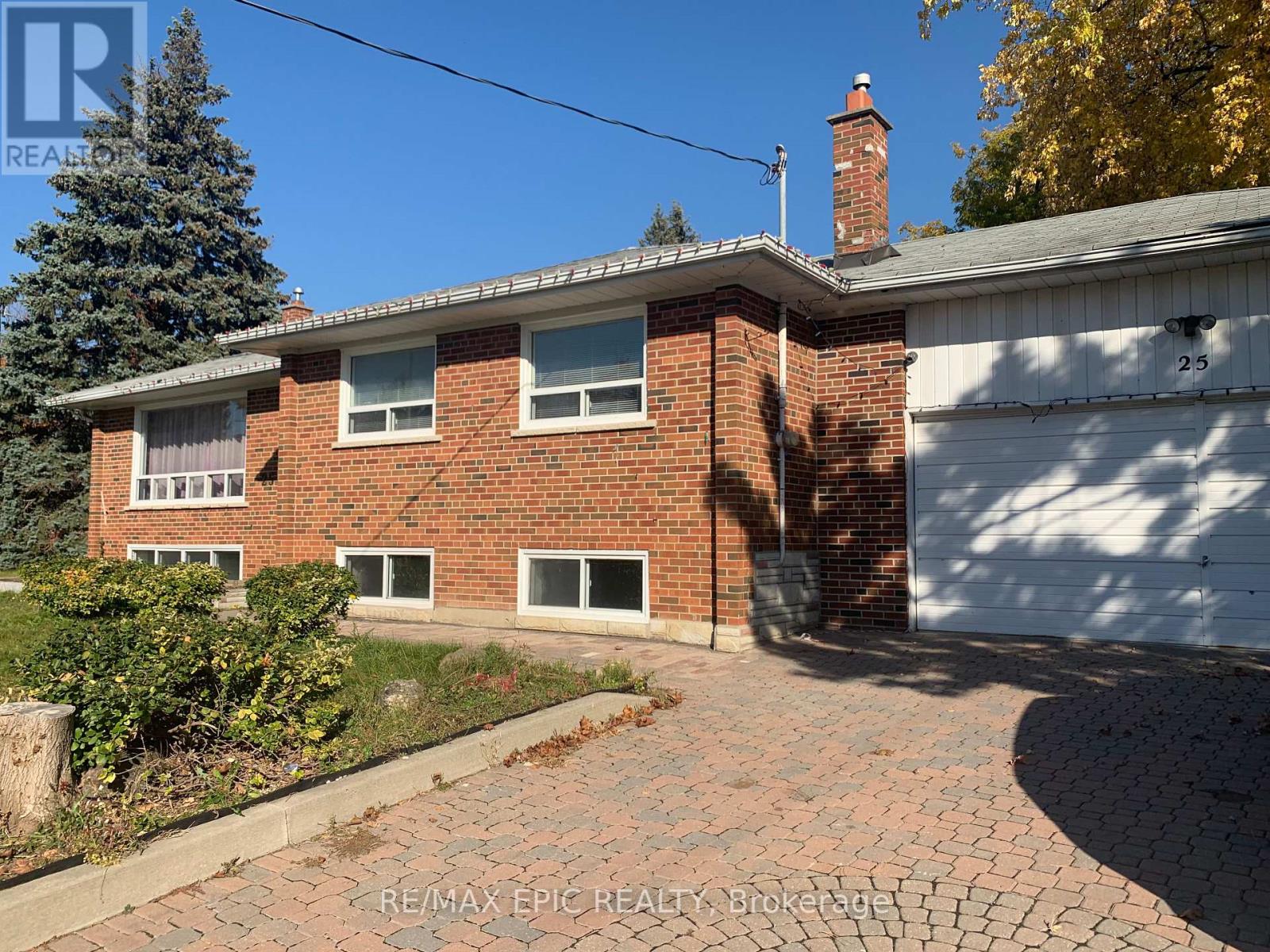 Photo of MAIN - 25 GENTRY CRESCENT