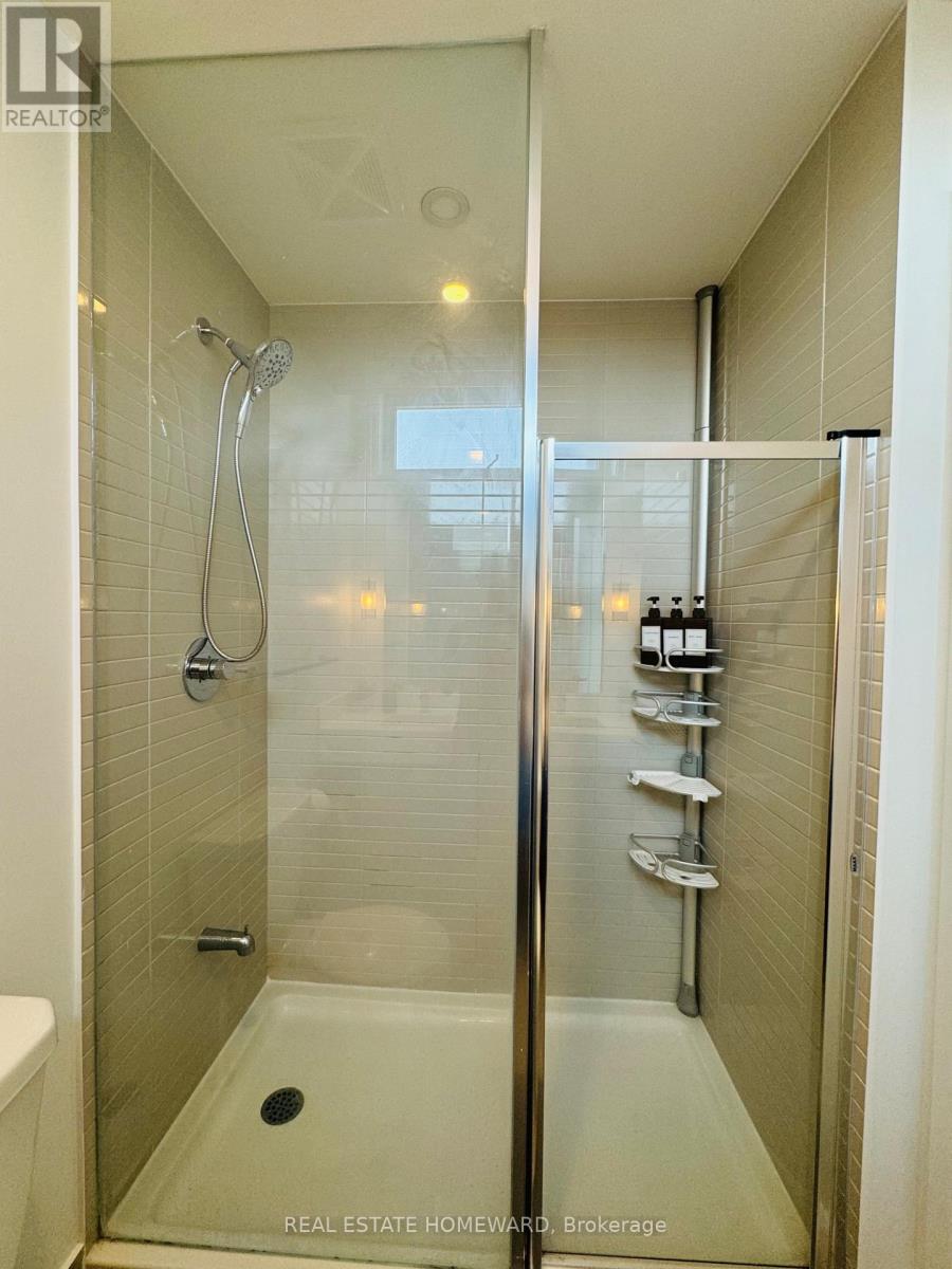 17 ST. BARTHOLOMEW STREET - 12