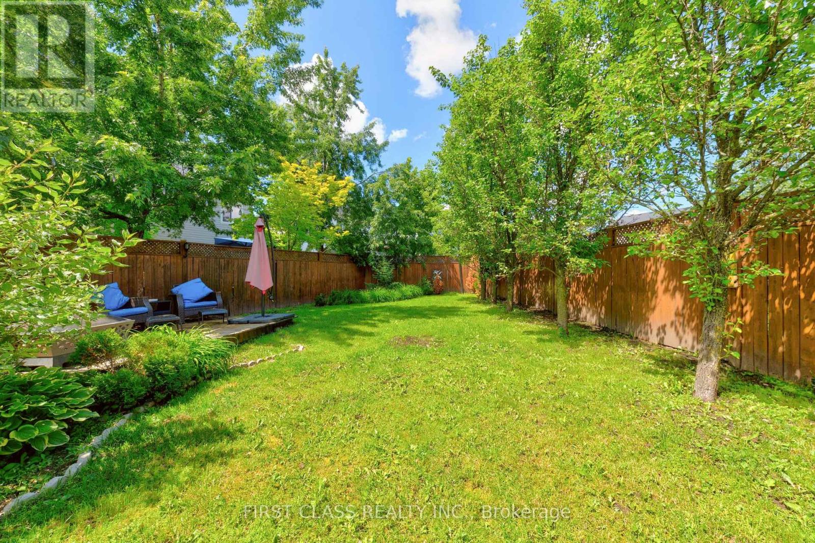 115 SUCCESSION CRESCENT - 22