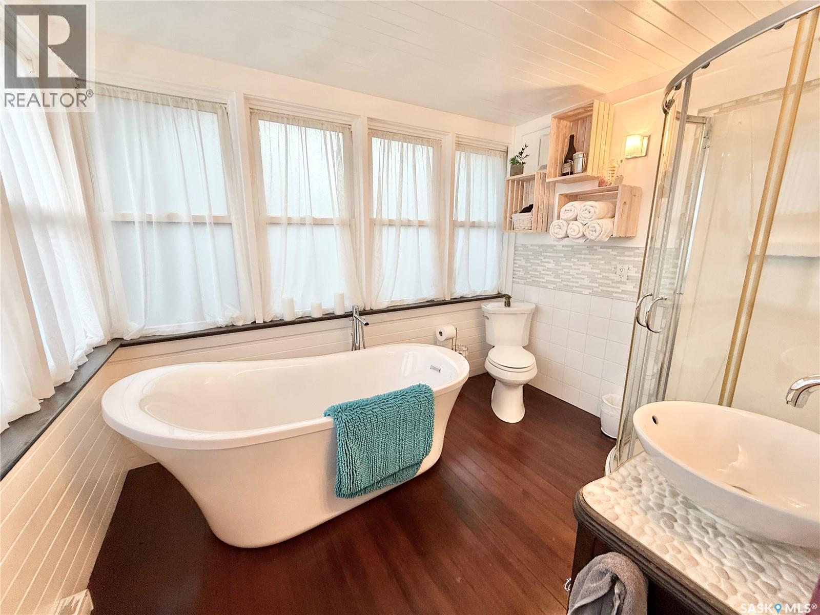 522 Vivian BAY - 13