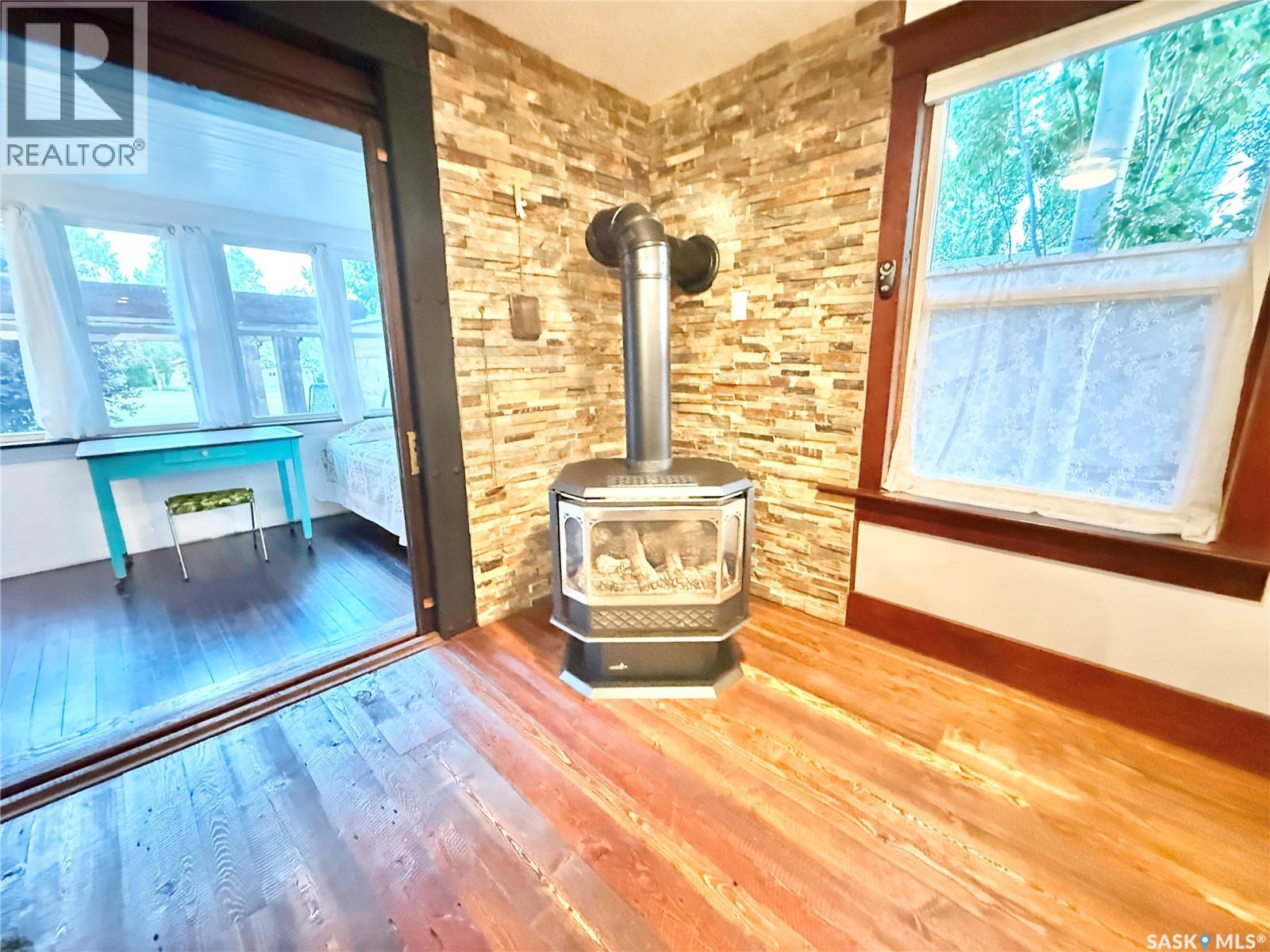 522 Vivian BAY - 17
