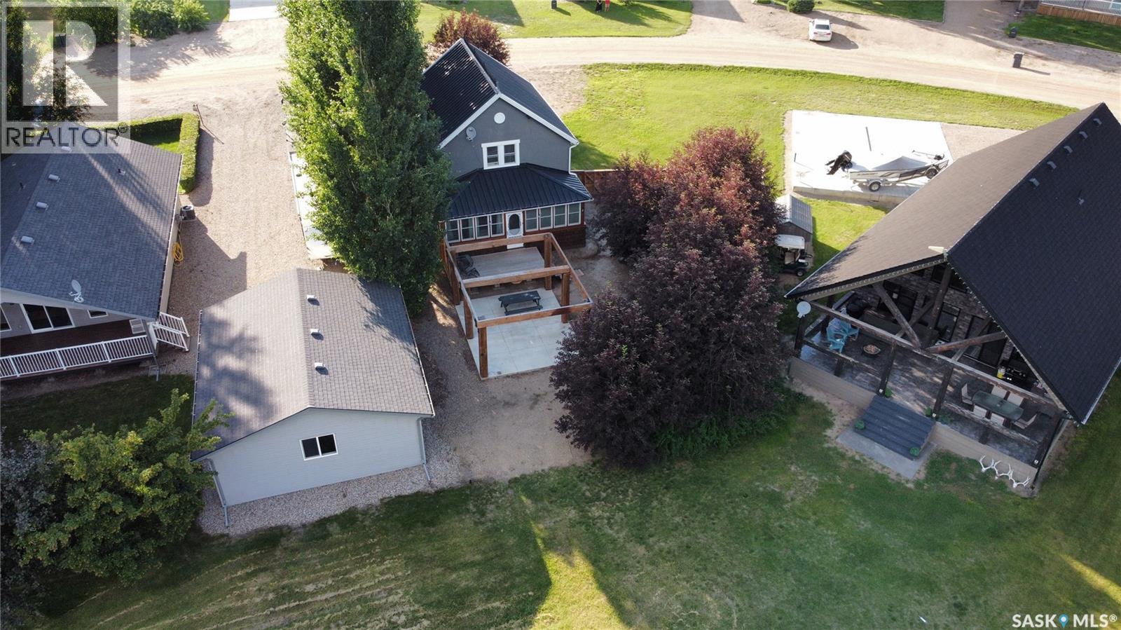 522 Vivian BAY - Image 3