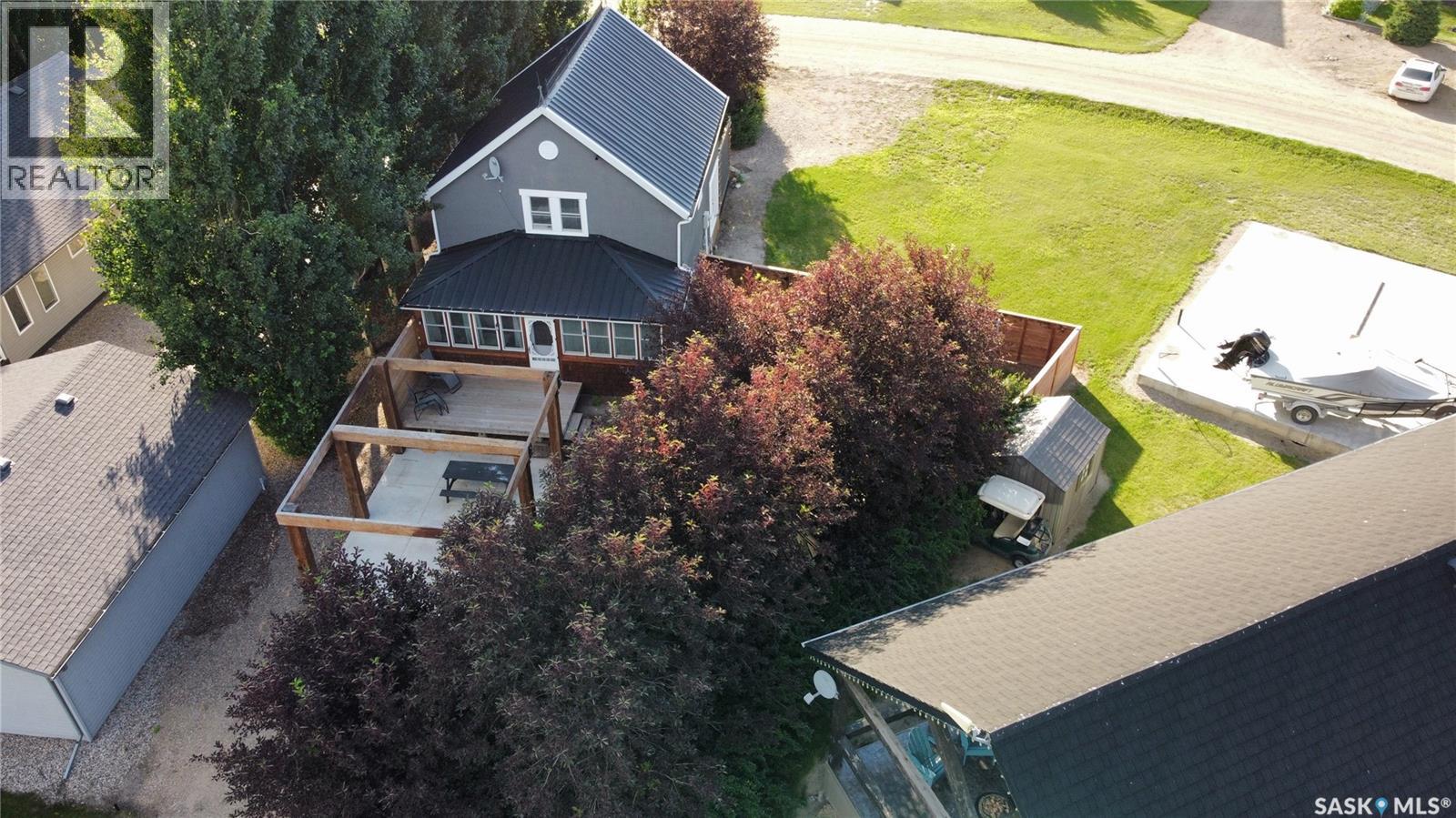 522 Vivian BAY - Image 4
