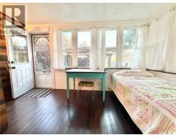 2pc Bathroom - 522 Vivian Bay, Lake Diefenbaker, SK S0L0G0 Photo 10