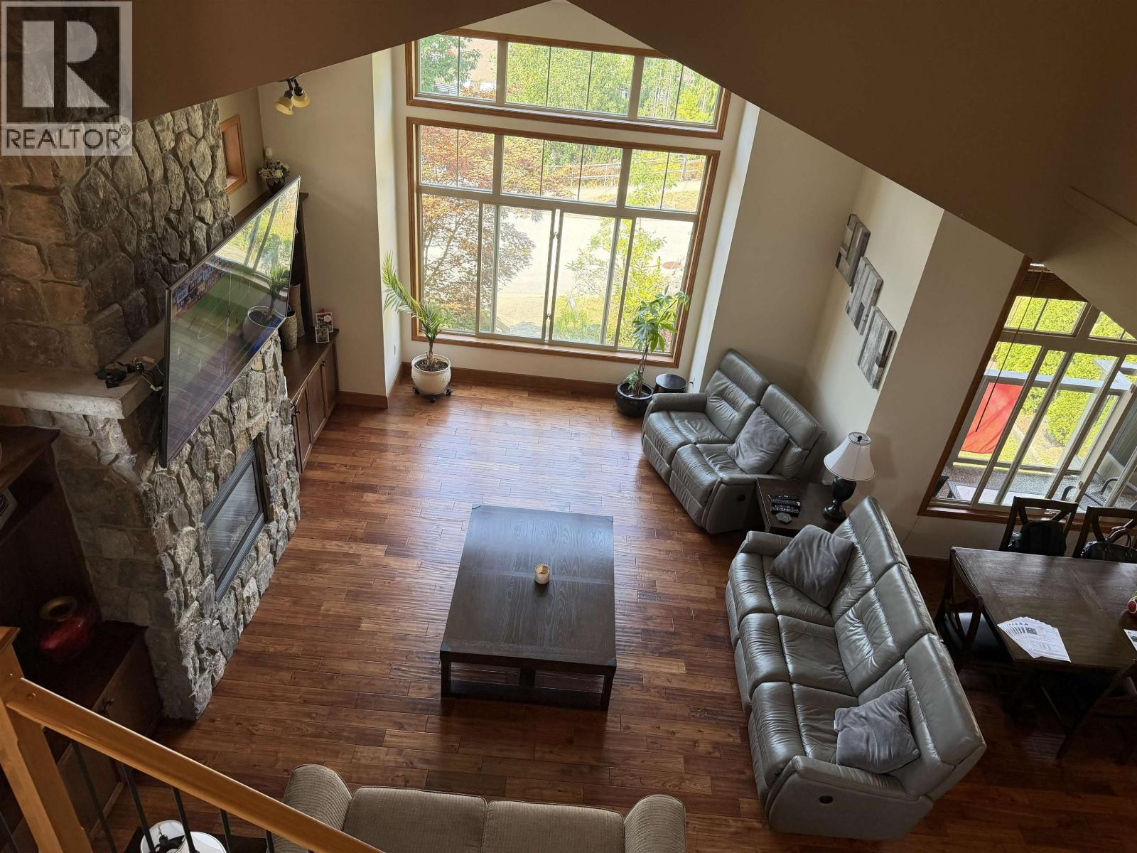 5 Bed, 4 Bath House for Sale in Maple Ridge – 22856 137 AVENUE, Maple Ridge – MLS# R3141047 - Image 7