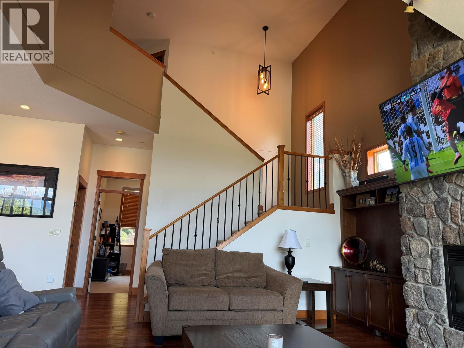 5 Bed, 4 Bath House for Sale in Maple Ridge – 22856 137 AVENUE, Maple Ridge – MLS# R3141047 - Image 14