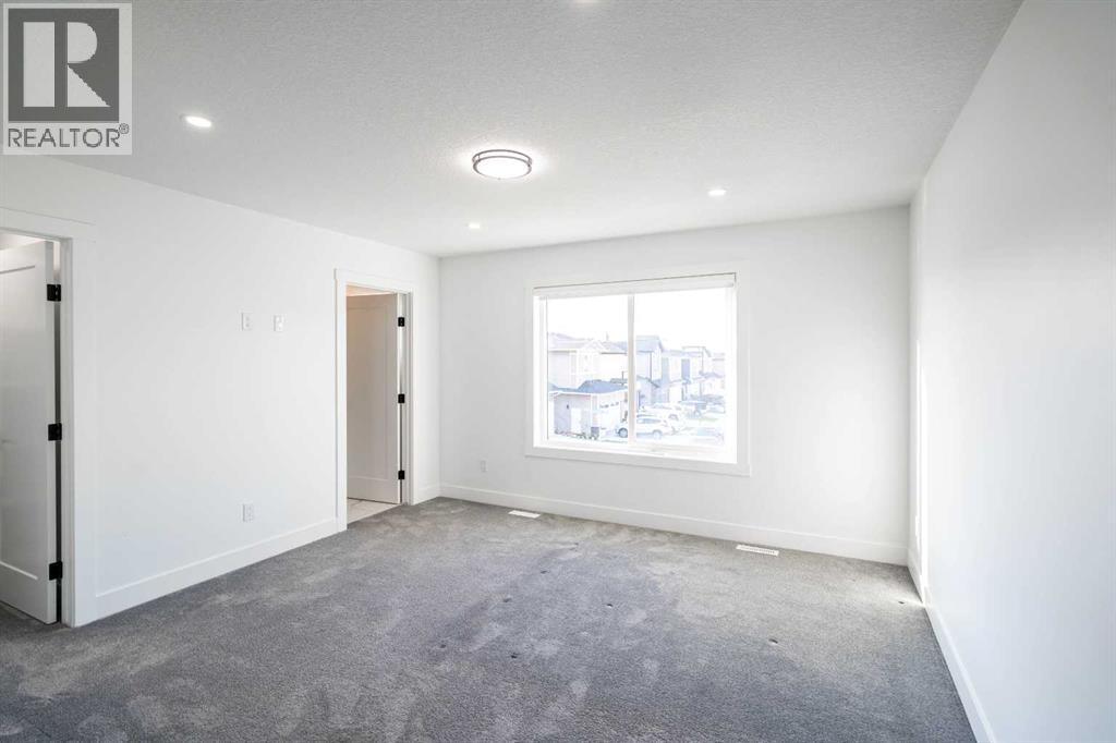 123 Saddlecrest Grove NE - 18