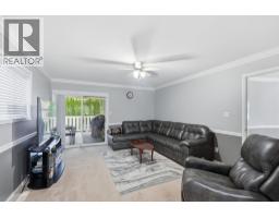 Kitchen - 660 Wiltse Boulevard, Penticton, BC V2A8J2 Photo 13